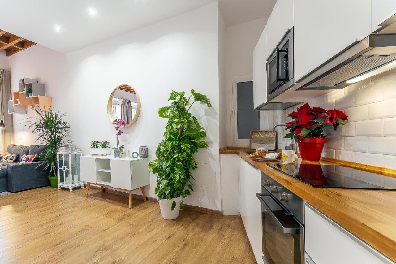 Larios Deluxe Studio Málaga Exteriör bild