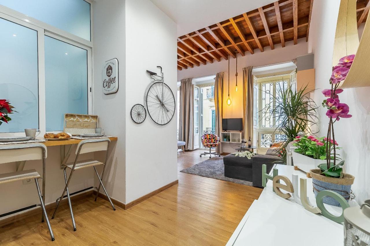 Larios Deluxe Studio Málaga Exteriör bild