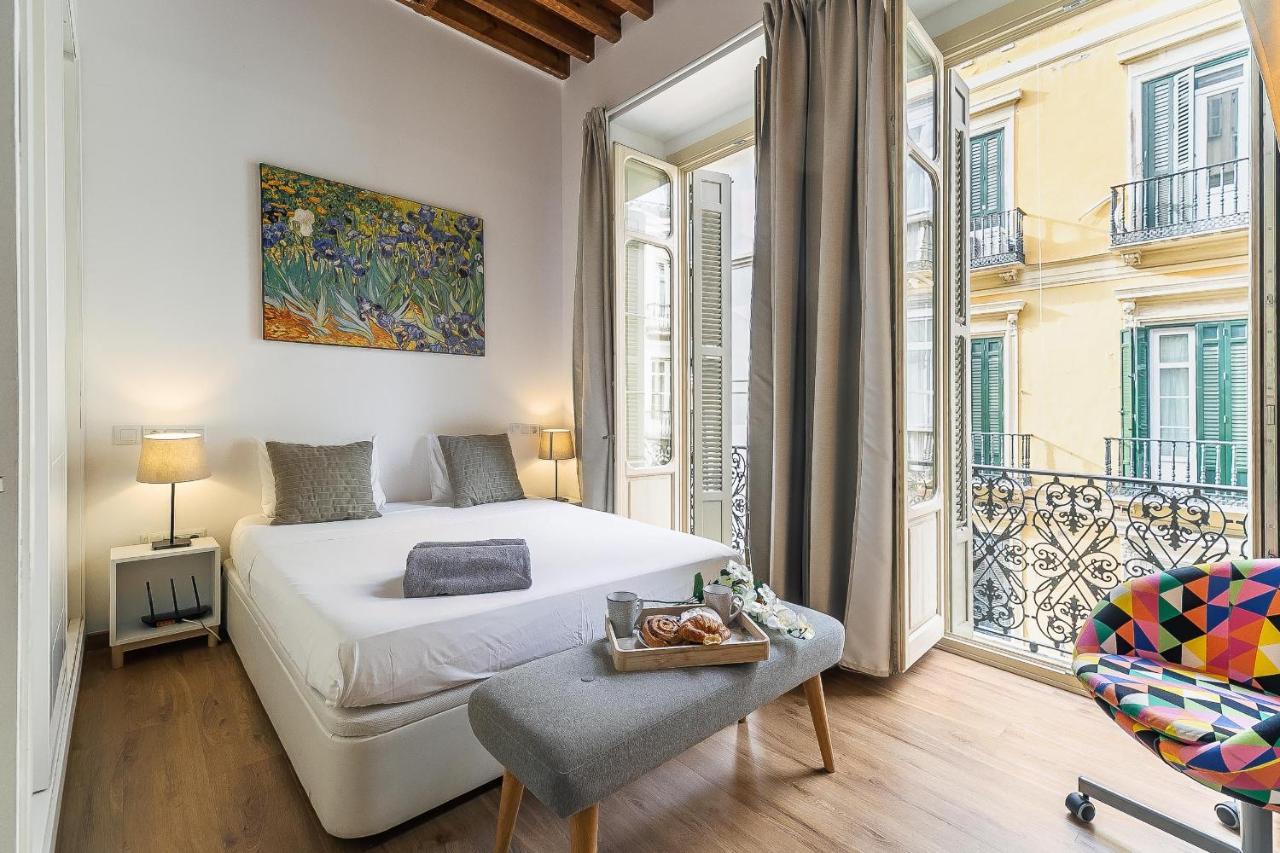 Larios Deluxe Studio Málaga Exteriör bild
