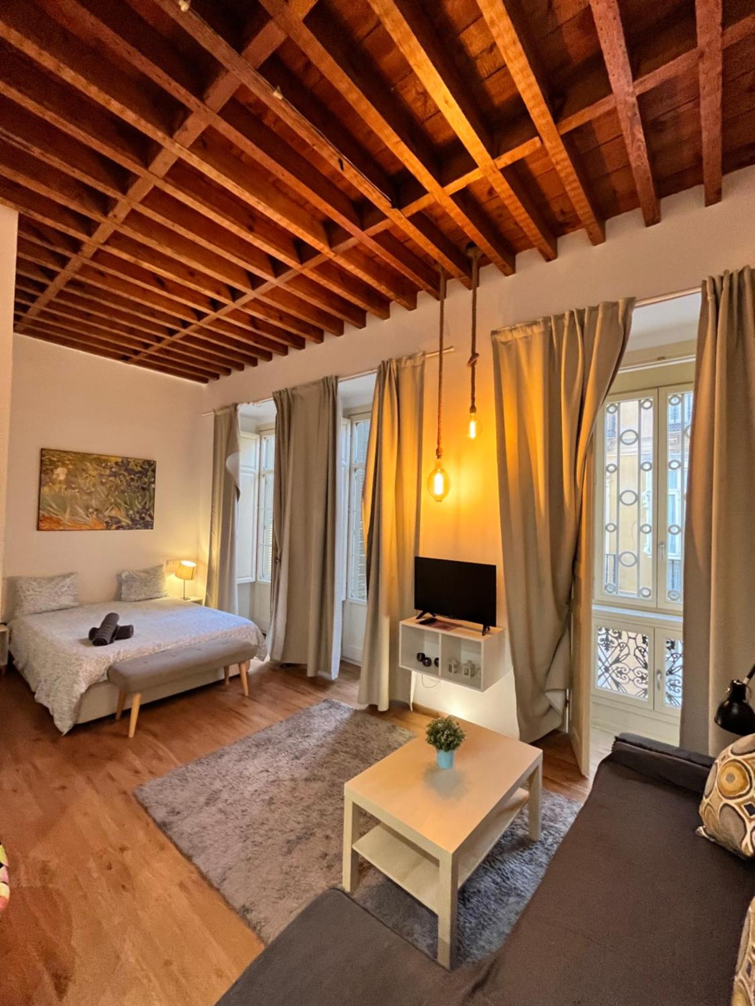 Larios Deluxe Studio Málaga Exteriör bild